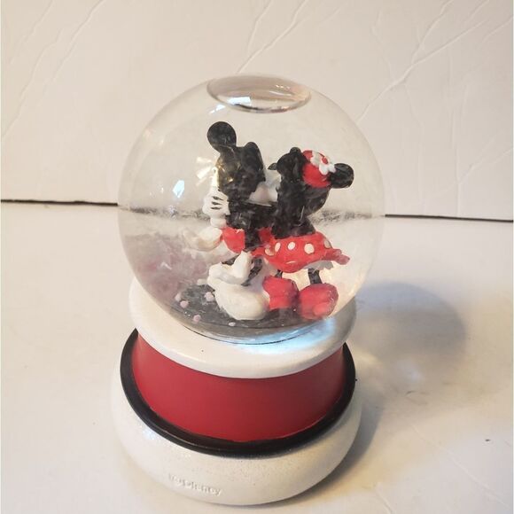 Kcare Mickey Mouse & Minnie Mouse Musical Snowglobe Dreaming of You - Picture 6 of 9